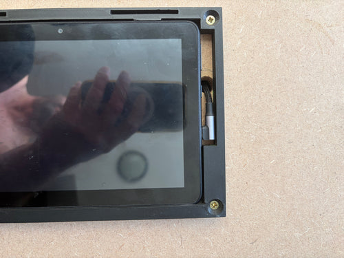 Amazon Fire HD8 Tablet Wall Mount With Cover