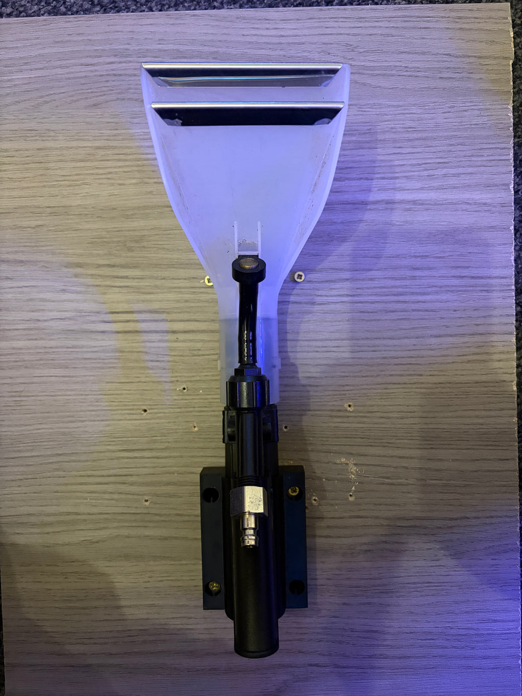 Numatic George Upholstery Extraction Nozzle Wall Mount