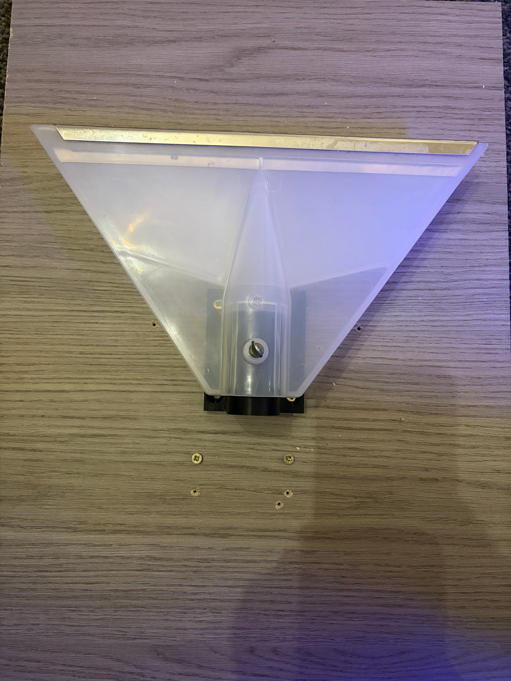 Numatic George Fishtail/Dual Scrub Extraction Nozzle Wall Mount